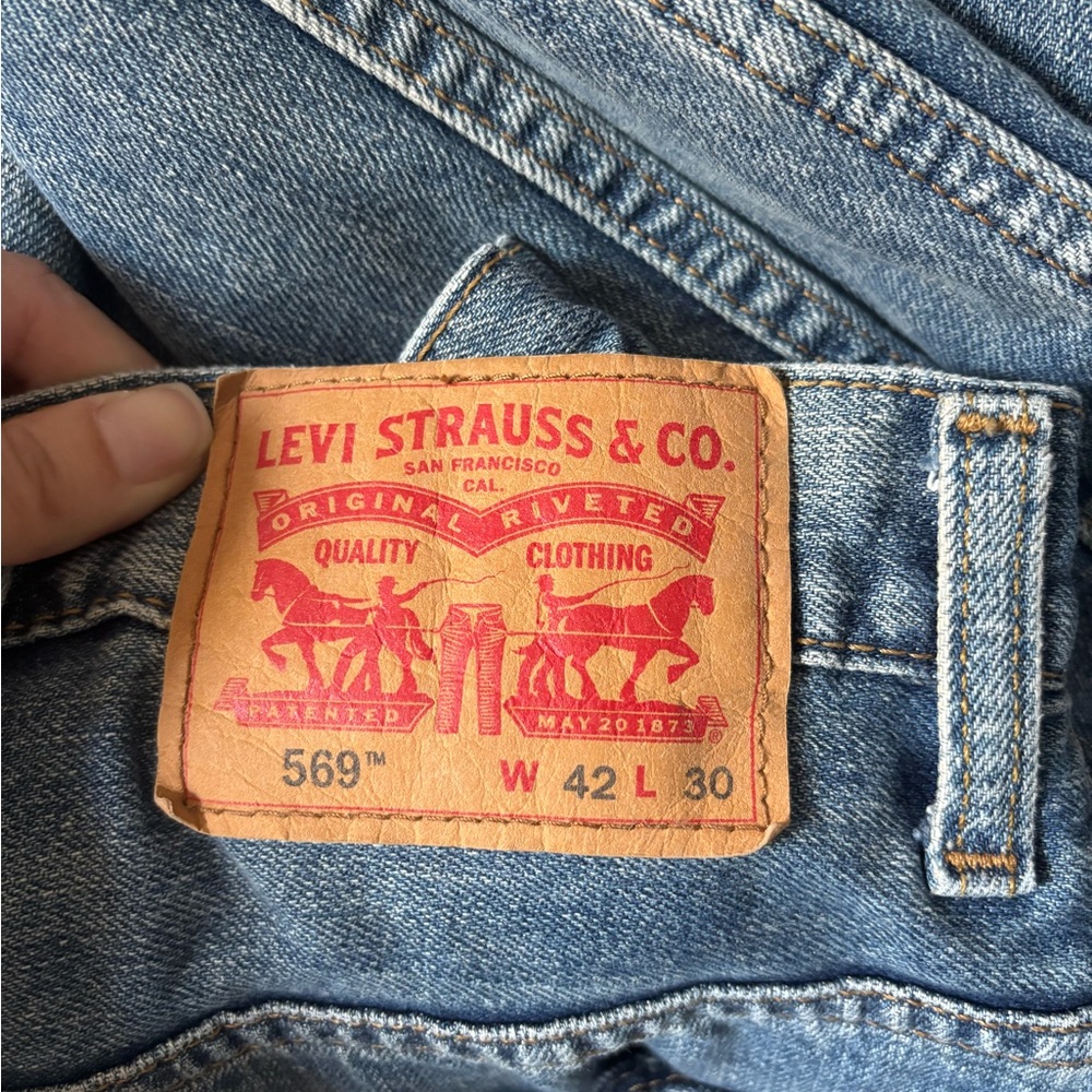 Levi's 569 Relaxed Men's Jeans